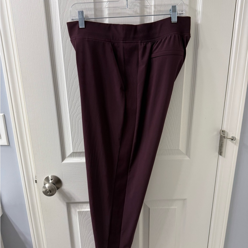 Athleta Brooklyn burgundy mid rise pant